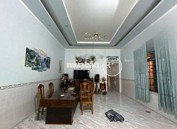 Chồng ngoại tình vợ bán nhà gấp để vềquê ngoại Hóc Môn.DT80m2,Giá810tr