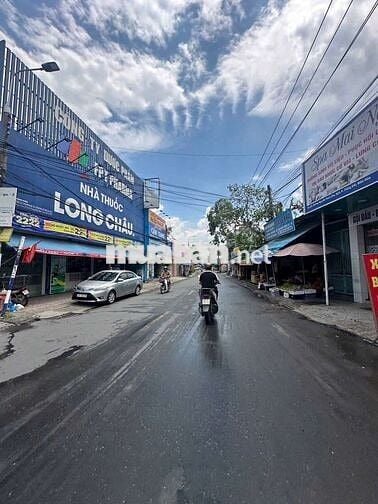 Đất  gần chợ phú thọ, nguyễn phúc chu