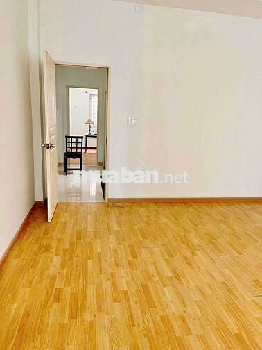Cần cho thuê nhà P ĐHT Q12 .DT 4, 5 x16 .1 trệt 2 lầu. 2 PN   2WS