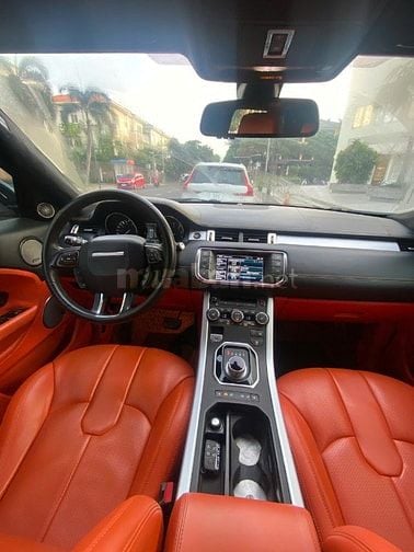 Bán xe Rover Evoque máy 2.0, màu đỏ rất hiếm, model 2015 đăng ký 2016