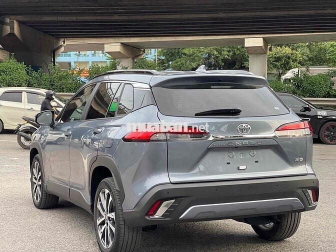 Toyota Corolla Cross 2022 1.8V - 21000 km xuất săc