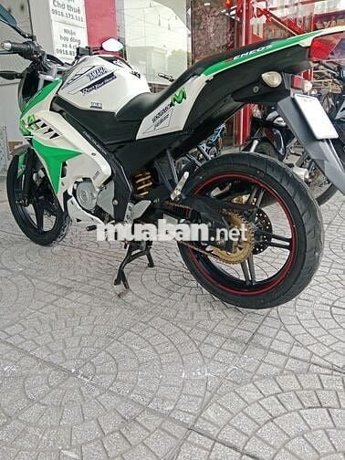 xe Fz150i yamaha, đời 2014 màu trắng còn rất mới