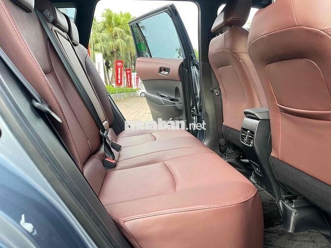 Toyota Corolla Cross 2022 1.8V - 21000 km xuất săc