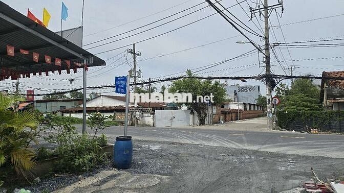 1000m2 đất mặt tiền đường nhựa 174