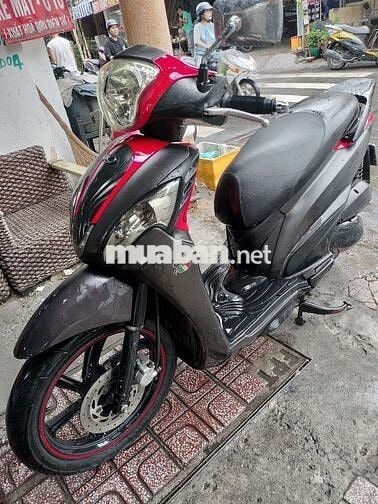 Xe Kymco People