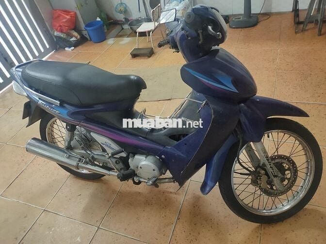 Bán xe future 1 - xe zin, nhà chật nên bán