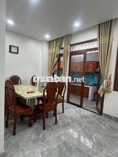 Chính chủ cần cho thuê nhà mặt khố khu eco green Q7
