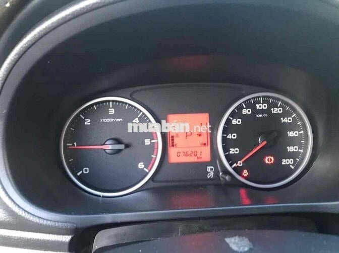 Mitsubishi Triton 2018 4x2 AT Mivec - 7000 km