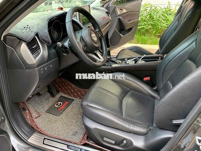 Mazda 3 2019 Sport 1.5L Luxury - 41000 km
