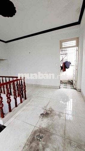 NHÀ PHỐ 3 LẦU – 5mx11m – SÁT CHỢ HIỆP THÀNH QUẬN 12 – XE HƠI TẬN NƠI