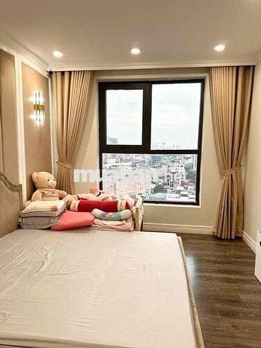 Bán căn hộ chung cư PHC Nguyễn Sơn,DT 100m,3PN,giá 10 tỷ.