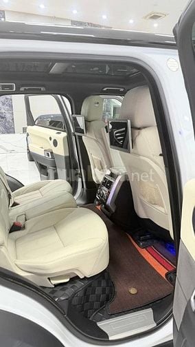 Range Rover Sport HSE 3.0 sản xuất 2014. Giá siêu rẻ.