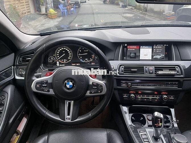BMW 5 Series 2016 520i - Đăng ký 2016, Tp.HCM