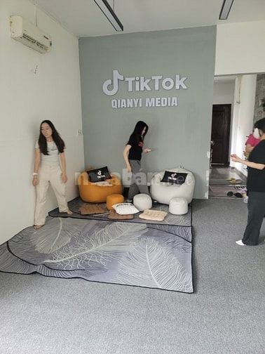 Cần bán nhà nhà mặt tiền số 285 Hồng Lạc, phường Bảy Hiền