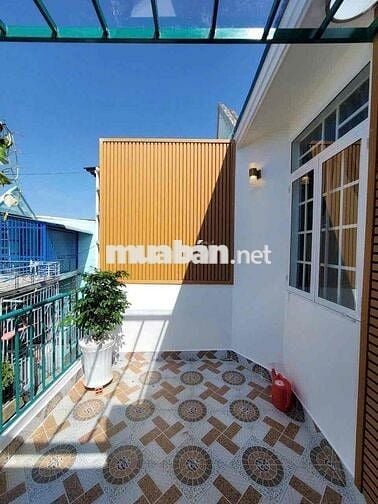 nhà 1 lầu 4m x 16m giá rẻ 3PN ngay ngã ba tân kim QL50 gần Bình Chánh