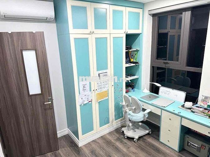 Bán căn hộ chung cư PHC Nguyễn Sơn,DT 100m,3PN,giá 10 tỷ.