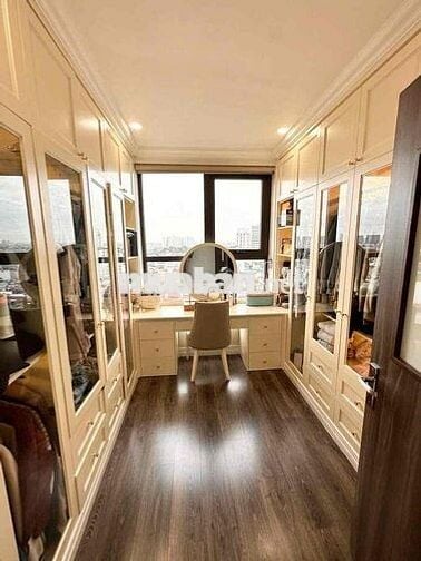 Bán căn hộ chung cư PHC Nguyễn Sơn,DT 100m,3PN,giá 10 tỷ.