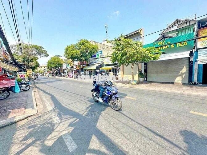 Mặt Tiền Lê Văn Lương Kinh Doanh Sầm Uất