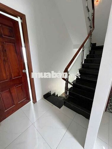 Nhà mới 3 tầng cho thuê 4 triệu/tháng , cầu ông huyện Bình Mỹ