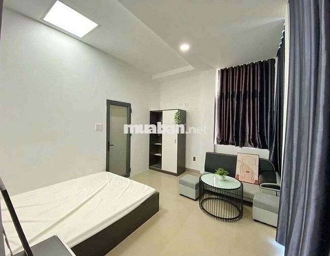 CHO THUÊ PHÒNG 2 PN FULL NỘI THẤT NGAY CÔNG VIÊN LÀNG HOA