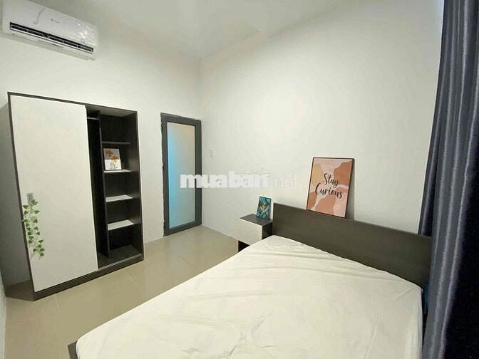CHO THUÊ PHÒNG 2 PN FULL NỘI THẤT NGAY CÔNG VIÊN LÀNG HOA