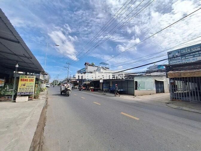 THỔ CƯ-MẶT TIỀN HẺM XH -NGAY DỰ ÁN T&T , THE 826E CÁCH ĐƯỜNG 826C 50M