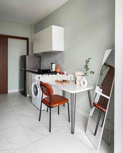 CHDV BAN CÔNG MÁY GIẶT RIÊNG GẦN ĐH VĂN HIẾN, ĐH CÔNG THƯƠNG, TÂN BÌNH
