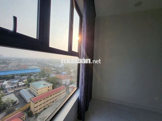 Cho thuê căn hộ 2PN 5tr có 3 máy lạnh, 1 máy nước nóng ở Opal gần AEON