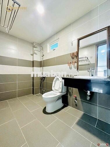 Căn Hộ Cửa Sổ Thang Máy Phú Nhuận Gần Phan Xích Long Trường Sa Quận 1