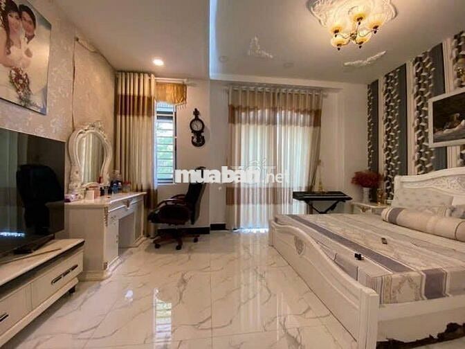 100m2 - Giá 16,5 tỷ - Mặt tiền Tân Thuận Nam giao Phú Thuận, Q7