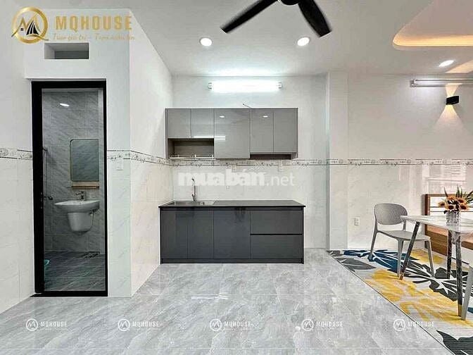 CHDV full nội thất ban công, cửa sổ cực thoáng ngay Etown Tân Bình