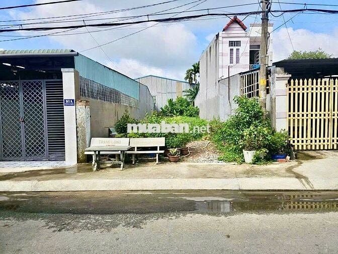 BÁN LÔ ĐẤT MT Nguyễn Thị Se ngay ngã 4 Quán Đôi xã Tân Thông Hội 650TR