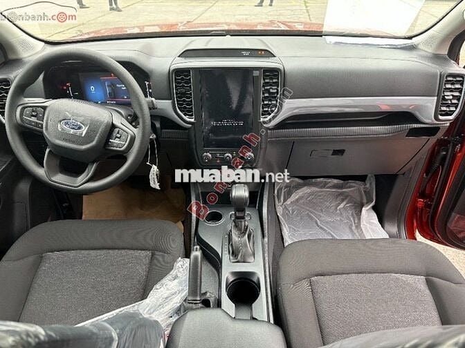 Ford Ranger XLS 2.0L 4x2 AT 2025