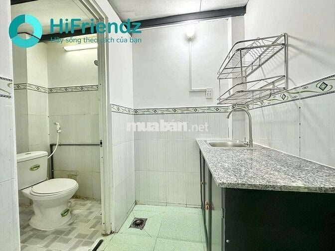 Cho thuê phòng trọ gác rộng giá rẻ DH Giao thông vận tải, công viên
