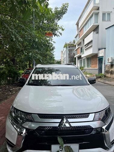 Mitsubishi Outlander 2022 2.0 Premium - 15000 km