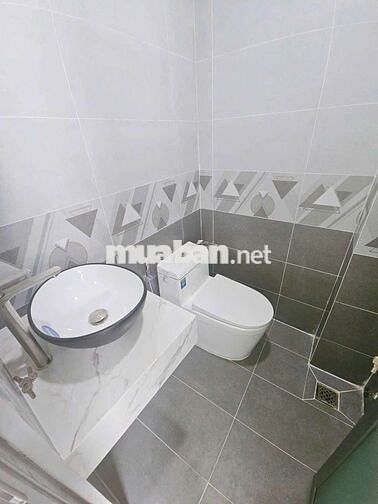 NHÀ 3 TẦNG.FULL NỘI THẤT.GẦN CHỢ TÂN BÌNH.ĐÔNG HỒ