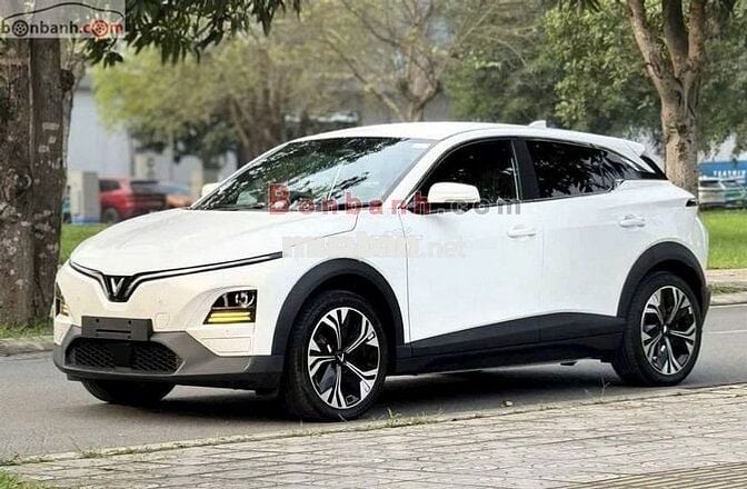 VinFast VF6 Plus 2025