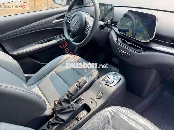 VinFast VF5 Plus 2025