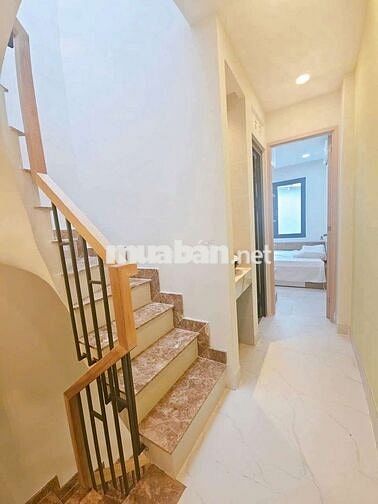 NHÀ 3 TẦNG.FULL NỘI THẤT.GẦN CHỢ TÂN BÌNH.ĐÔNG HỒ