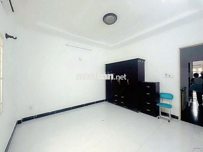 BÁN NHÀ 2 MT THOÁNG - HẺM BA GÁC - KHÔNG LỘ GIỚI - TRÒN 6 TỶ - QUẬN 7