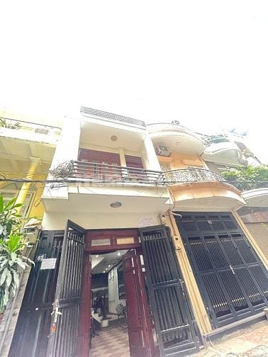 Bán Nhà Phân Lô Xã Đàn-Hồ Nam Đồng Dtxd58m2 Mt 7mx6T oto 18 tỷ.
