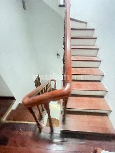 Bán Nhà Phân Lô Xã Đàn-Hồ Nam Đồng Dtxd58m2 Mt 7mx6T oto 18 tỷ.
