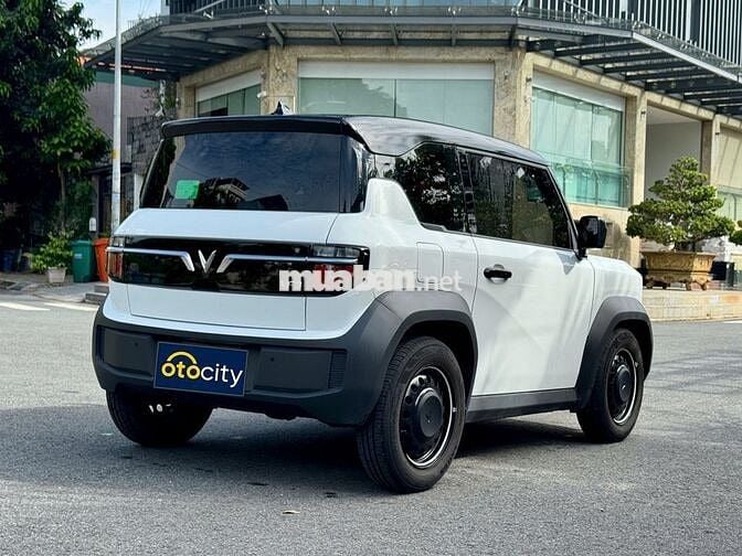 VinFast VF3 2024 - Màu trắng - 8000km - Thuê pin