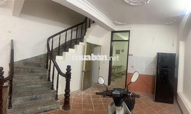 Nhà cho thuê 70m2 tại An Dương Vương