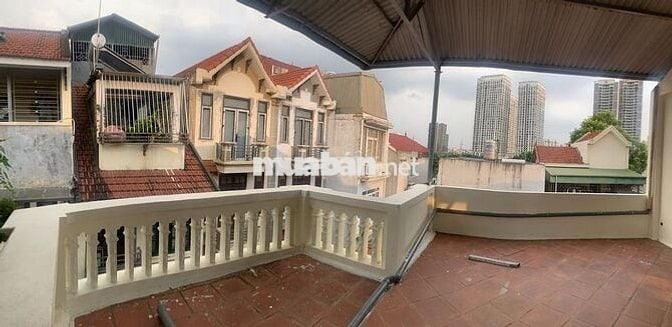 Nhà cho thuê 70m2 tại An Dương Vương