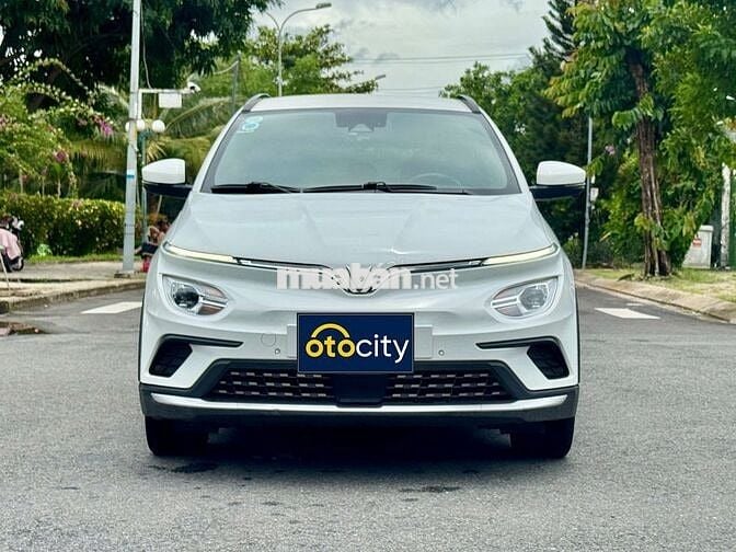 VinFast VFe34 2022 - Màu trắng - 3v5km - Mua pin