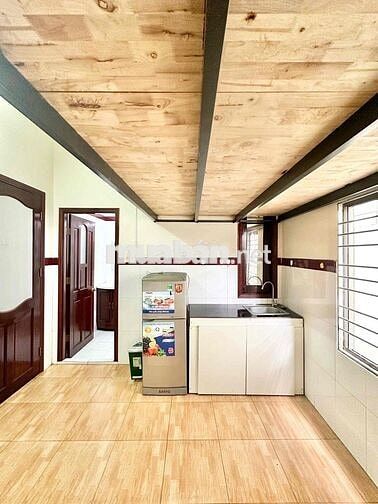 Căn Hộ có gác - Thang máy - Ngay bệnh viện Thống Nhất