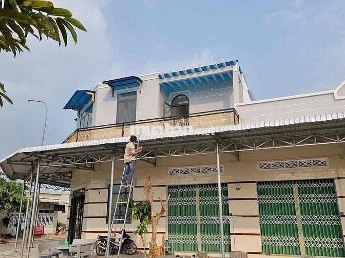 Cho thuê nhà nguyên căn 1 trệt 1 lầu 3pn, Vsip2 Bình Dương - 5tr5