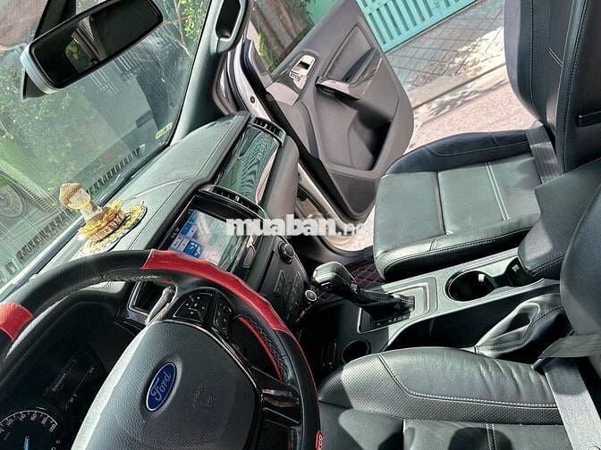 Everest 2019 titanium 1 cầu odo 84.000km
