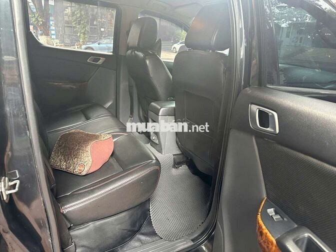 Mazda BT50 2013 tự động 2 cầu